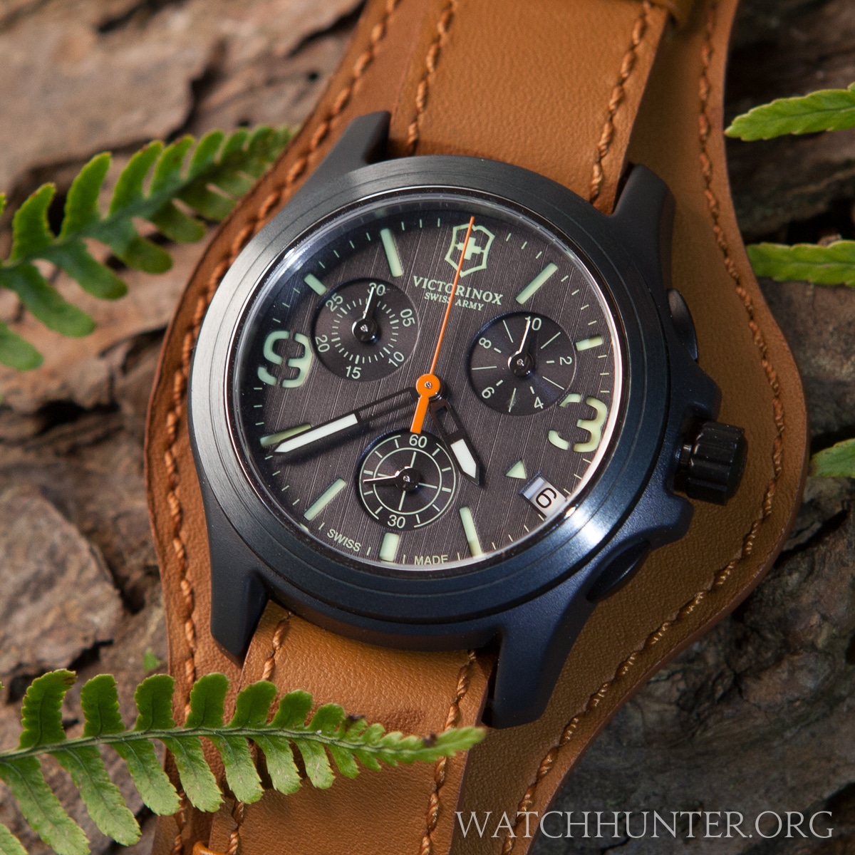 MEET THE WATCH: Victorinox Swiss Army Original Chronograph Limited