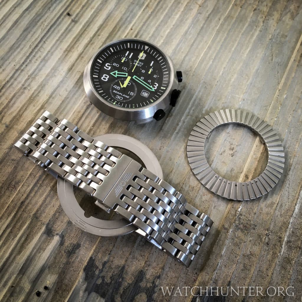 The 3 necessary parts of the Victorinox Swiss Army SeaPlane watch band system.