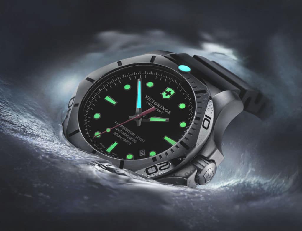 Victorinox Swiss Army I.N.O.X. Professional Dive Watch with 2-tone lume. Photo: Victorinox