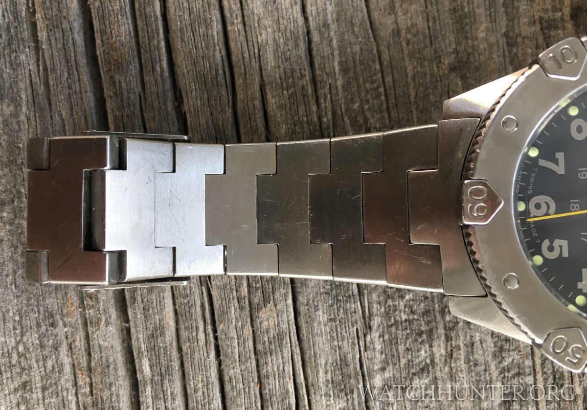 Swiss army online lancer 200
