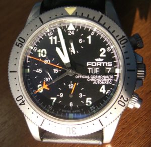 A chronograph powered by the legendary Lemania 5100 movement
