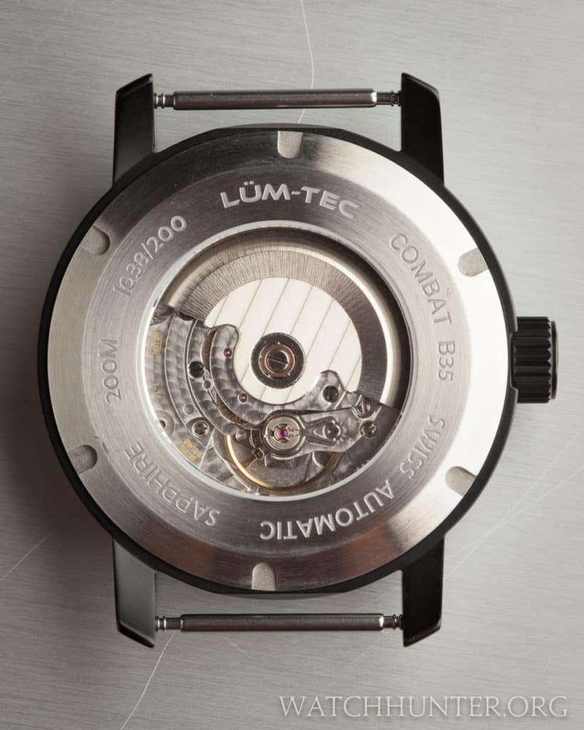 The Lum-Tec Combat B35 is powered by the STP 1-11 automatic movement