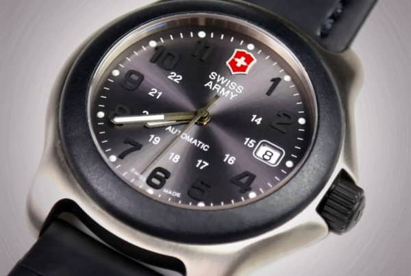 WATCH REVIEW: Swiss Army Officer's 1884 Limited Edition