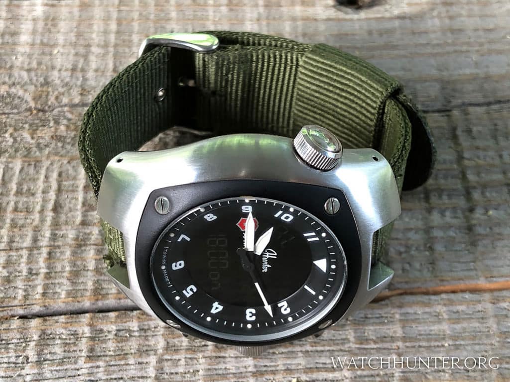 The GMT has a dedicated mechanical crown