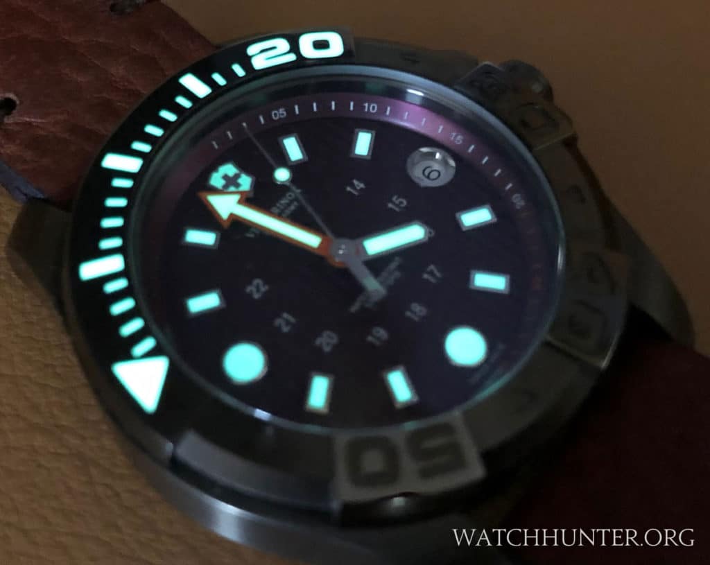 The lume is strong in this plum Dive Master 500 Midsize