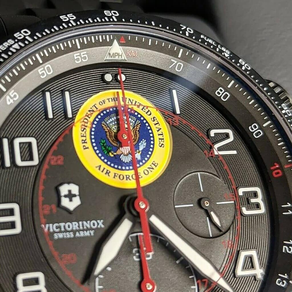 The presidential seal replaces the 12-hour totalizer