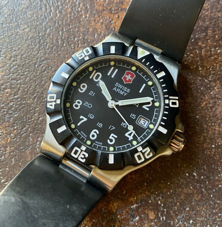 victorinox swiss army summit xlt