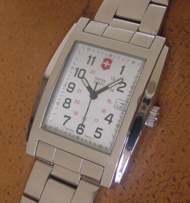 Victorinox Swiss Army – 24029 – Officer’s LS Rectangle, White Dial, Bracelet