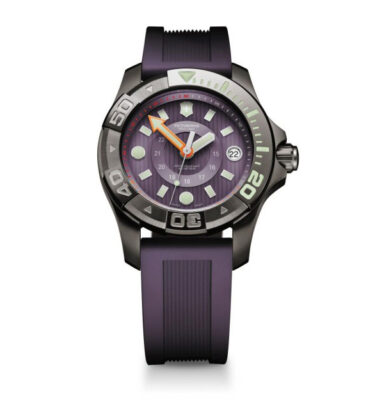 Victorinox Swiss Army – 241558 – Dive Master 500 Mid-Size, Purple Dial