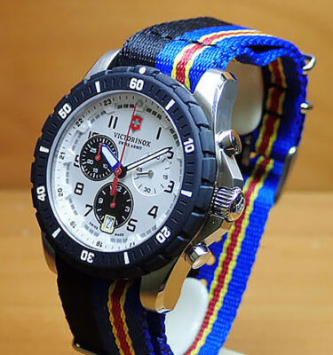 Victorinox Swiss Army – 241680.1-multi – Maverick Sport Chrono, Silver White