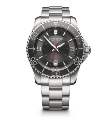 Victorinox Swiss Army – 241705 – Maverick Large (Gen 3), Dark Grey Dial, Bracelet