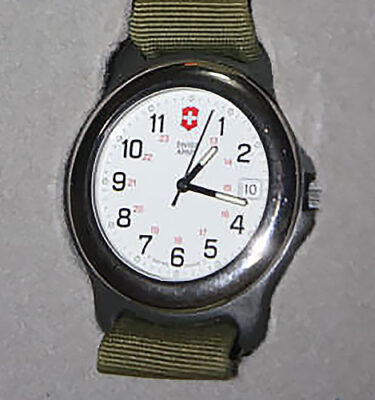 Victorinox Swiss Army – 24219 – Original Series 2000, Large, Polished