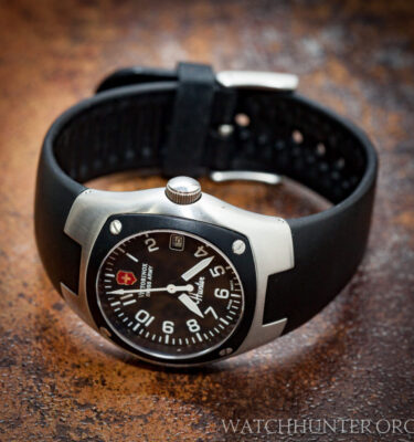 Victorinox Swiss Army – 24586 – Hunter Mach 1, Rubber Strap