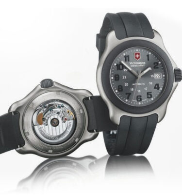 Victorinox Swiss Army – SKU-LE150 – Officer’s 1884 Limited Edition 2005 (150 made)