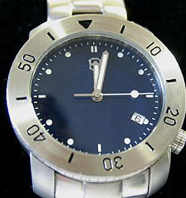 Victorinox Swiss Army – v7-10-sub-black-bracelet – V7-10 Sub, Black – Bracelet