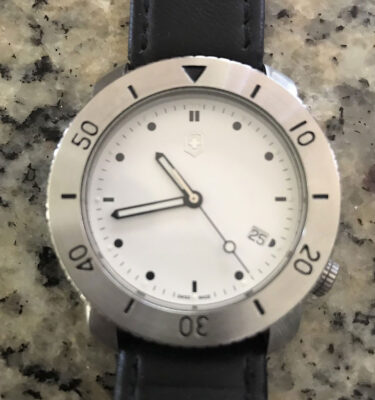 Victorinox Swiss Army – v7-10-sub-white – V7-10 Sub, White