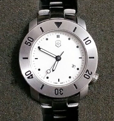 Victorinox Swiss Army – v7-11-sub-s-white – V7-11 Sub S, White – Bracelet